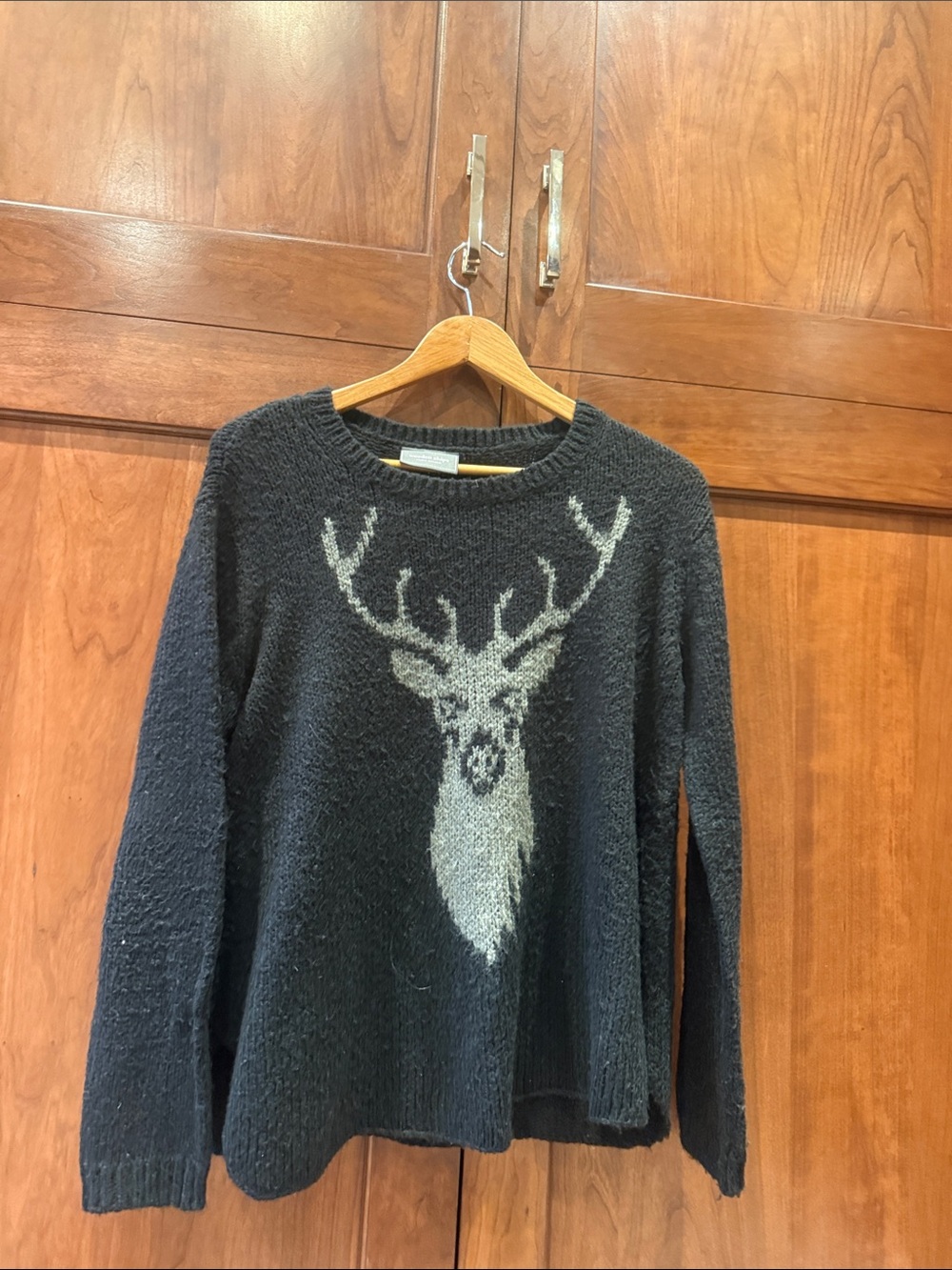 Women's Black Crewneck Sweater with Deer Intarsia
